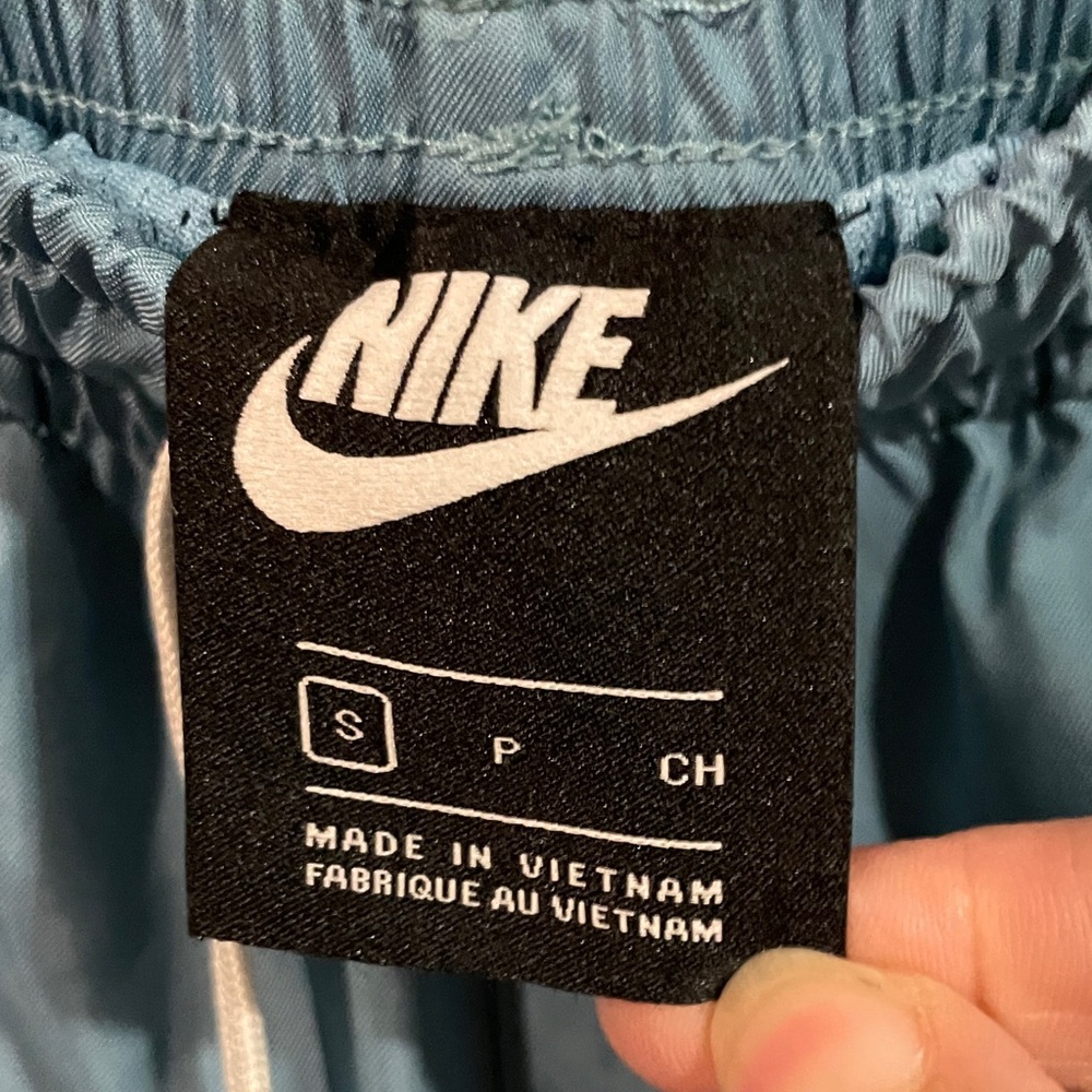 Nike Blue Athletic Shorts - Picture 2 of 4